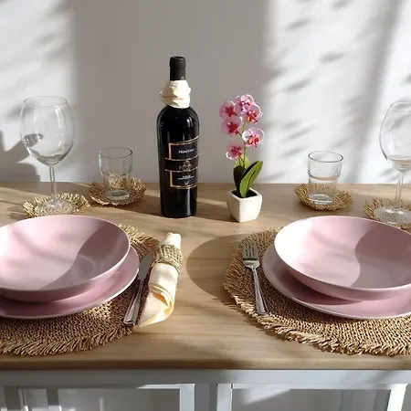 Sofia Center Chic Suite - Separate Kitchen And Balcony Sofie