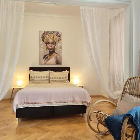 Sofia Center Chic Suite - Separate Kitchen And Balcony * Sofie