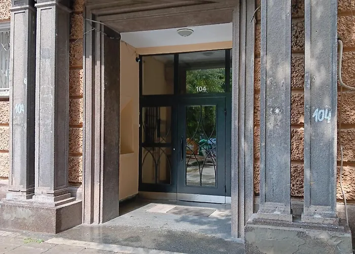 Lägenhet Center Chic - Separate Kitchen And Balcony Sofia